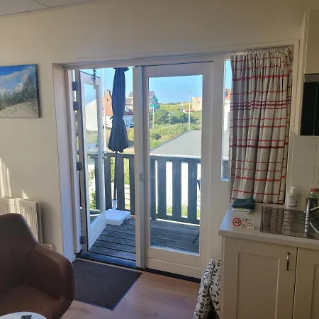 Πανσιόν Canberra Bergen aan Zee